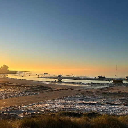 Hotel De Charme & Le Grand Large 3*