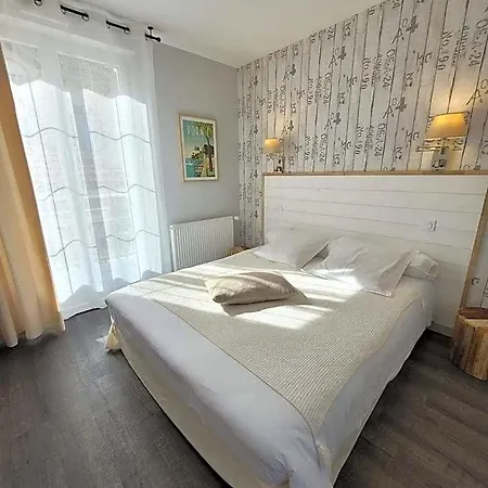De Charme & Cosare Sur La Promenade Bord De 20m De La 3* 라 베르네리-앙-레츠