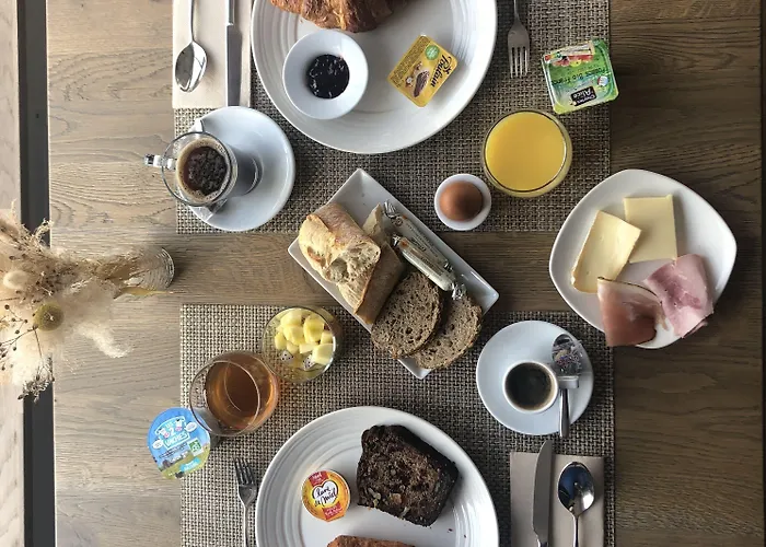 Hotel De Charme & Le Grand Large 3*